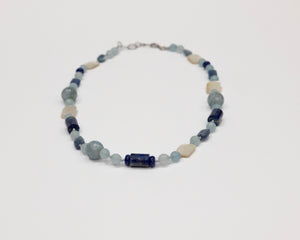 Collana in Quarzo celeste, Distene, Lapislazzuli e Madreperla