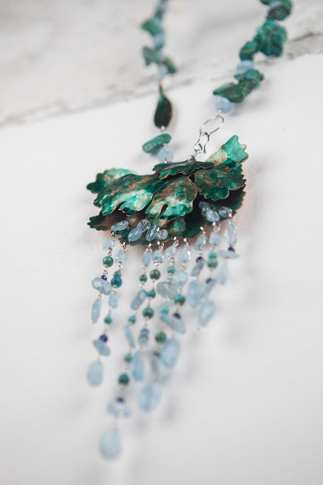 Collana con fiore in rame, Acquamarina, Turchese e Zaffiro