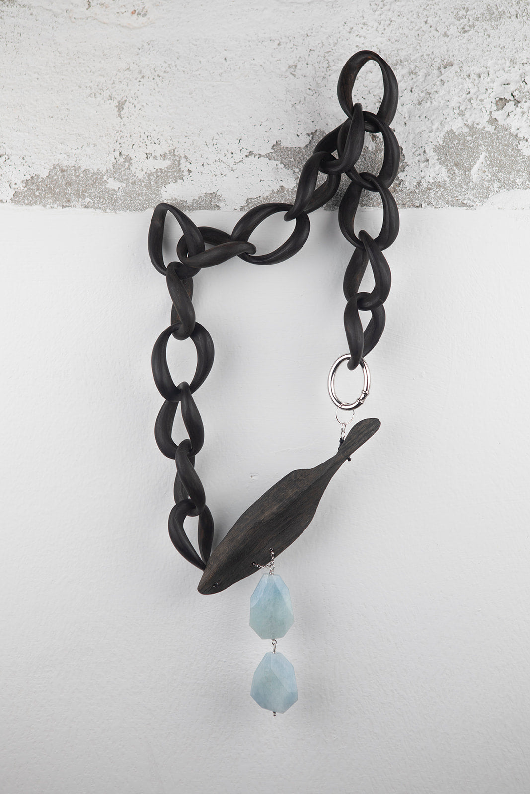 Collana legno e Acquamarina su argento