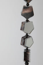 Carica l'immagine nel visualizzatore di Gallery, Bracciale in corno, pietra lavica e onice
