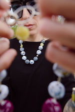 Carica l'immagine nel visualizzatore di Gallery, Collana resina, corallo spugna, pietra lavica e giada coreana
